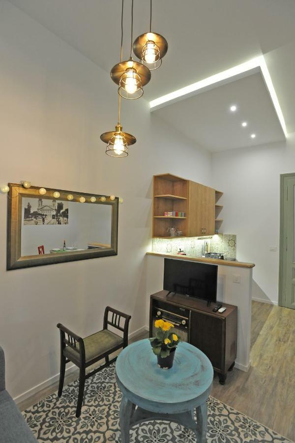 M37 Apartman Debrecen Ngoại thất bức ảnh
