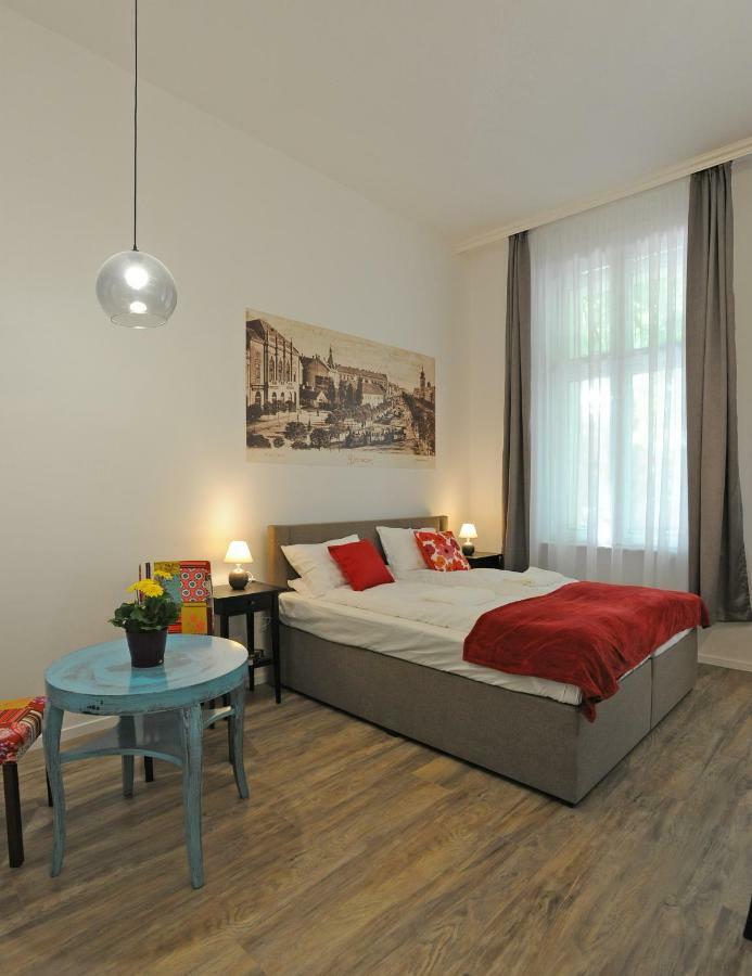 M37 Apartman Debrecen Ngoại thất bức ảnh
