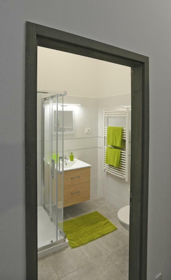 M37 Apartman Debrecen Ngoại thất bức ảnh