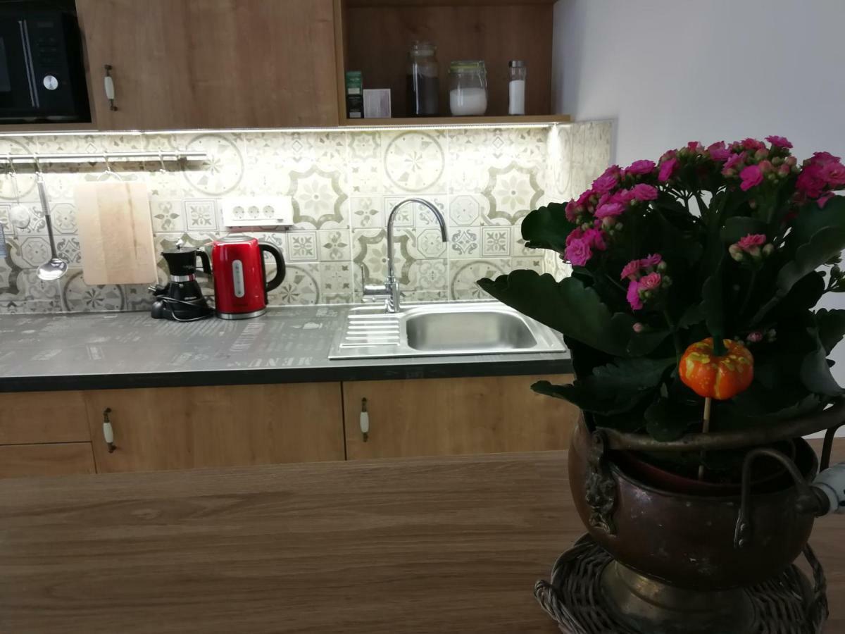 M37 Apartman Debrecen Ngoại thất bức ảnh